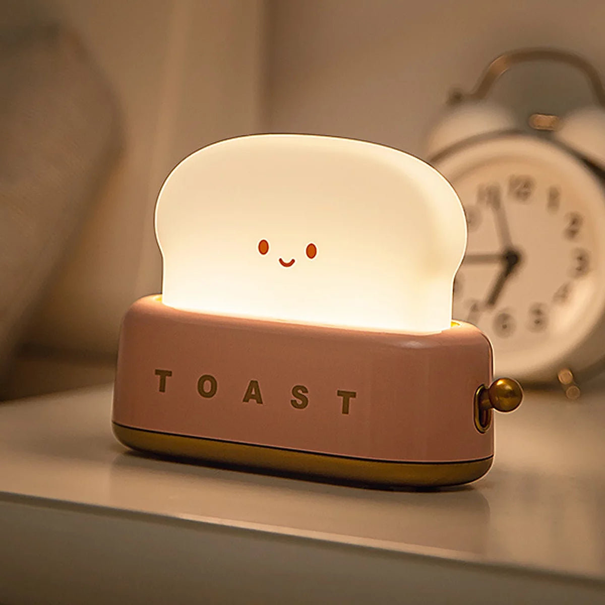 Cute Bread Night Light Usb Rechargable Desk Lamp Bedroom Bedside Sleep Light Reading Light for Office Bedroom Living Room